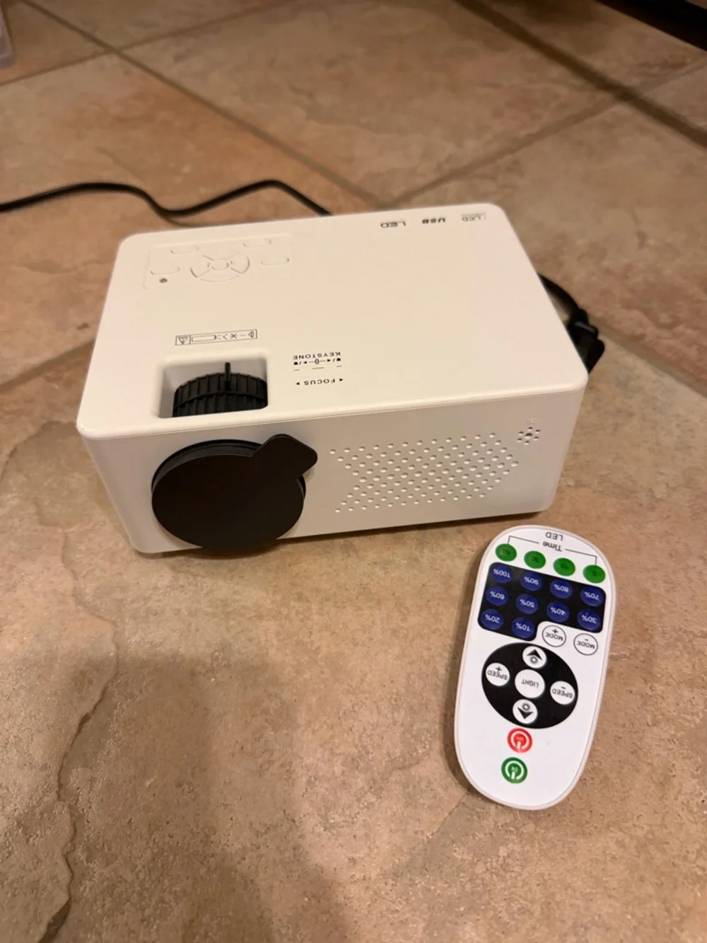 Compact White Mini Projector with Remote - Picture 1 of 6